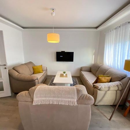 Home Mia Airport Podgoriçe Dış mekan fotoğraf